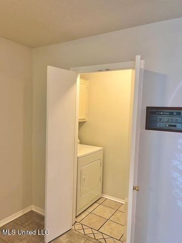 1710 James Buchanan Drive, Biloxi, MS 39531
