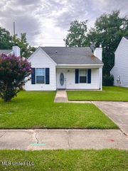 1710 James Buchanan Drive, Biloxi, MS 39531