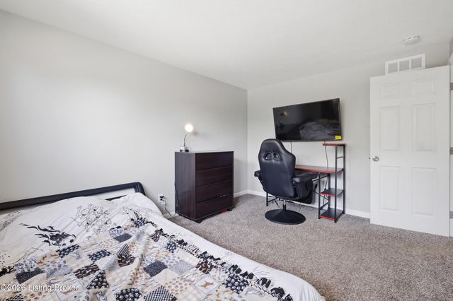 12007 Halifax Dr, Louisville, KY 40245
