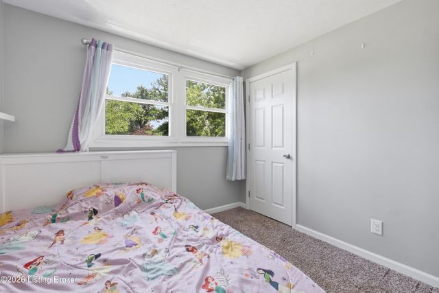 12007 Halifax Dr, Louisville, KY 40245