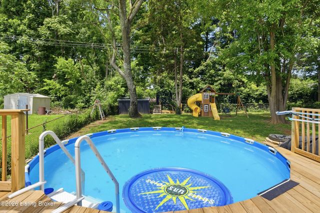 12007 Halifax Dr, Louisville, KY 40245