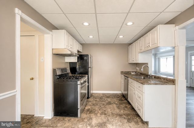102 WOODLYNNE AVE, Pitman, NJ 08071
