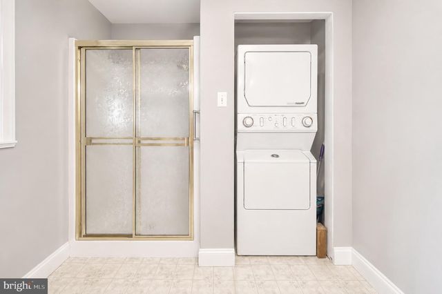 102 WOODLYNNE AVE, Pitman, NJ 08071