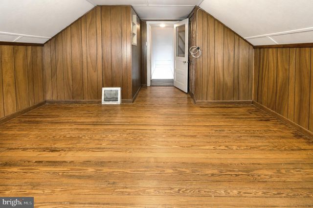102 WOODLYNNE AVE, Pitman, NJ 08071