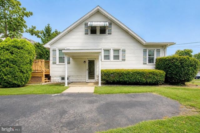 102 WOODLYNNE AVE, Pitman, NJ 08071