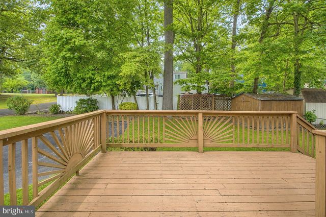 102 WOODLYNNE AVE, Pitman, NJ 08071