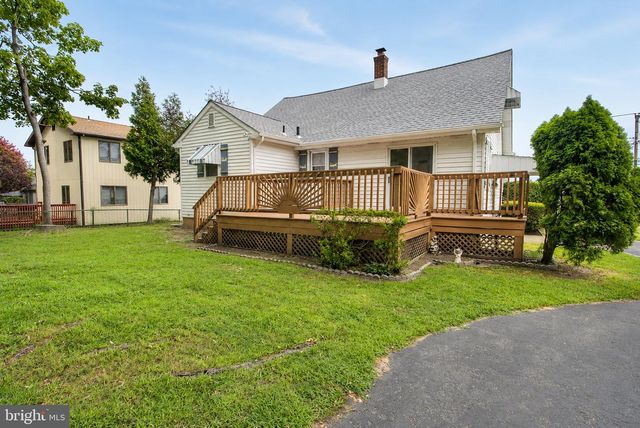 102 WOODLYNNE AVE, Pitman, NJ 08071