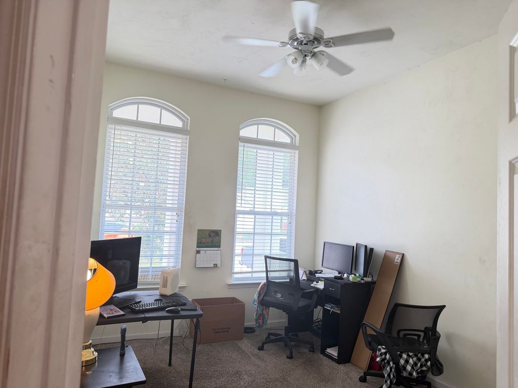 Image 13 of property listing at 2648 Heathrow Drive, Tallahassee, FL 32312