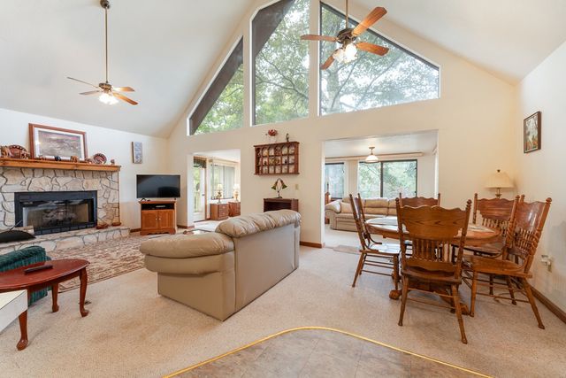 1544 Country Walk, Murphy, NC 28906