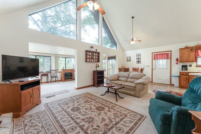 1544 Country Walk, Murphy, NC 28906