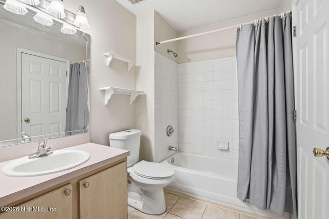 1655 THE GREENS Way 3224, Jacksonville Beach, FL 32250