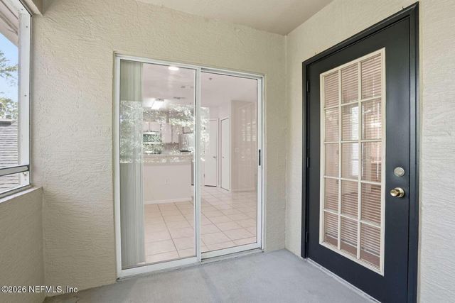 1655 THE GREENS Way 3224, Jacksonville Beach, FL 32250