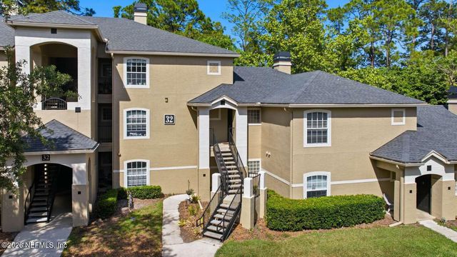 1655 THE GREENS Way 3224, Jacksonville Beach, FL 32250