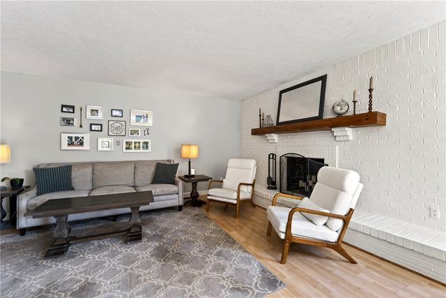 9701 Wax Wing Point, Washington Twp, OH 45458
