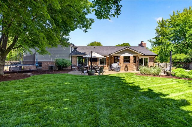 9701 Wax Wing Point, Washington Twp, OH 45458