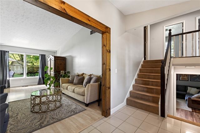 9701 Wax Wing Point, Washington Twp, OH 45458