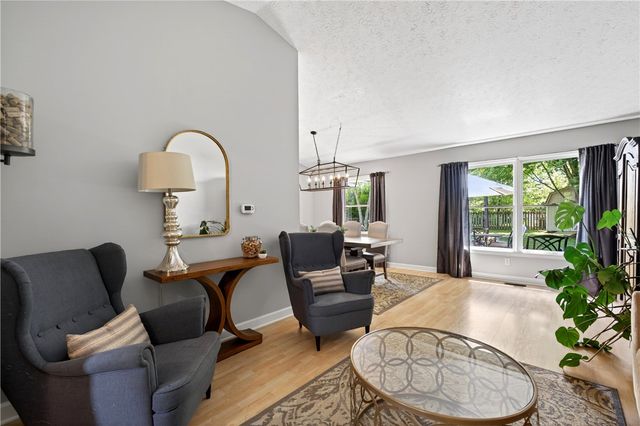 9701 Wax Wing Point, Washington Twp, OH 45458