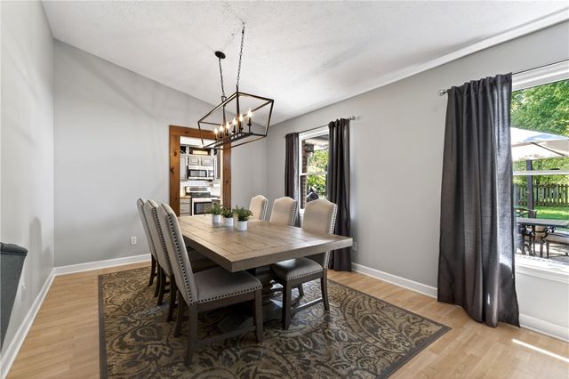 9701 Wax Wing Point, Washington Twp, OH 45458