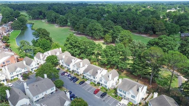 4825 Haymarket DR, Virginia Beach, VA 23462