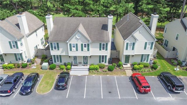 4825 Haymarket DR, Virginia Beach, VA 23462