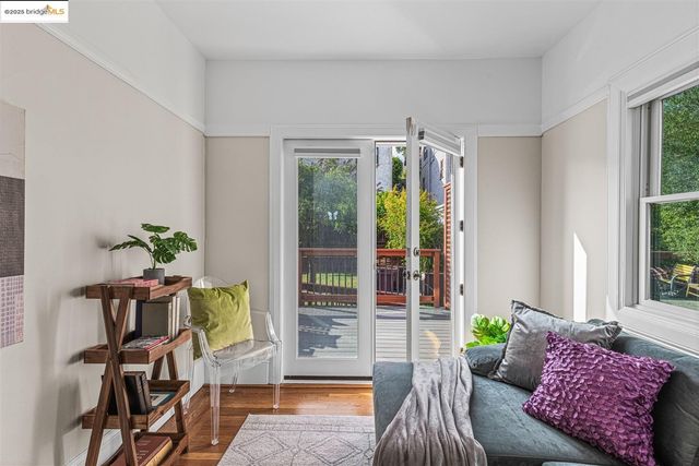 61 Wildwood Ave, Piedmont, CA 94610