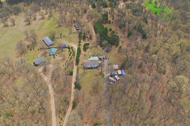 361 Elk AVENUE, Oxford, WI 53952