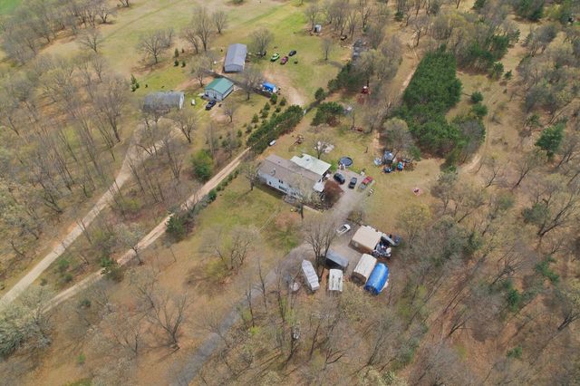 361 Elk AVENUE, Oxford, WI 53952