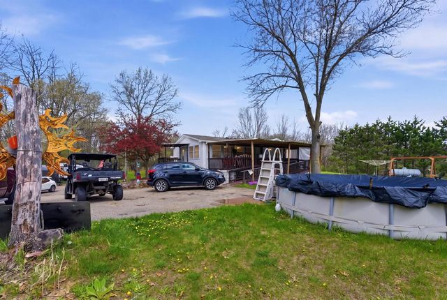 361 Elk AVENUE, Oxford, WI 53952