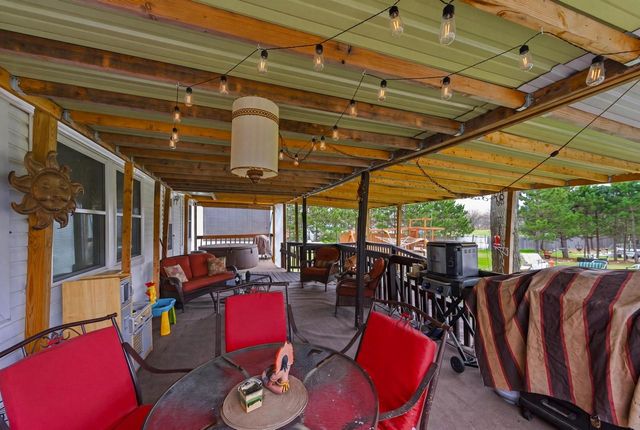 361 Elk AVENUE, Oxford, WI 53952