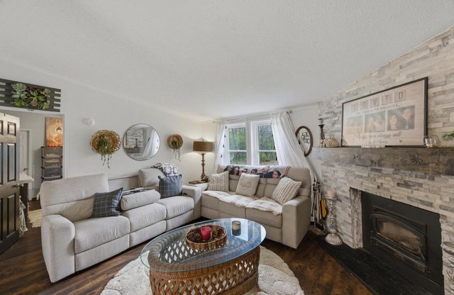 361 Elk AVENUE, Oxford, WI 53952