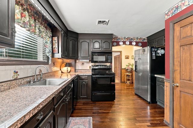 189 Allen Road, Billerica, MA 01821