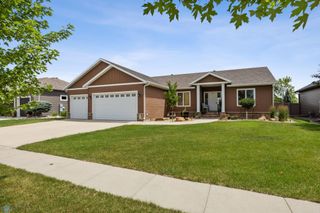 3847 Reserve Drive E, West Fargo, ND 58078
