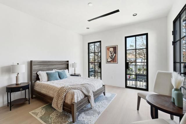 160 N stanley Drive, Beverly Hills, CA 90211