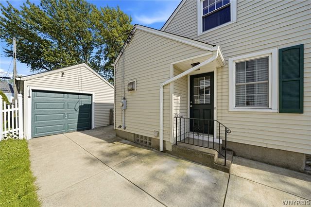 265 Blackstone Boulevard, Tonawanda, NY 14150