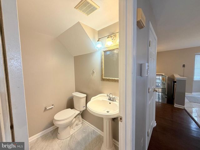 4805 COWSLIP CT, Oxon Hill, MD 20745