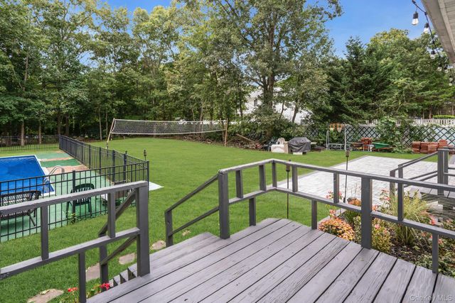 26 Williams Avenue, Holtsville, NY 11742