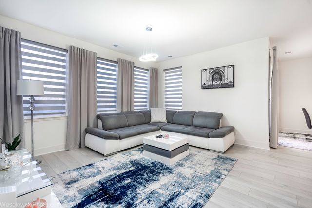 1110 Redtail Court, Woodstock, IL 60098