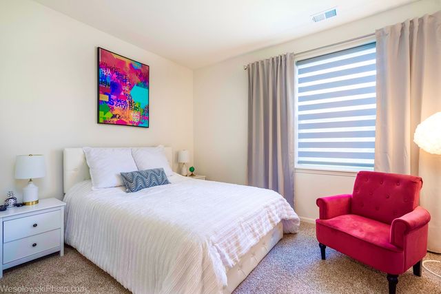 1110 Redtail Court, Woodstock, IL 60098