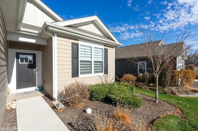 1110 Redtail Court, Woodstock, IL 60098