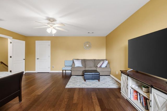 13808 Foxfield Lane, Little Rock, AR 72211