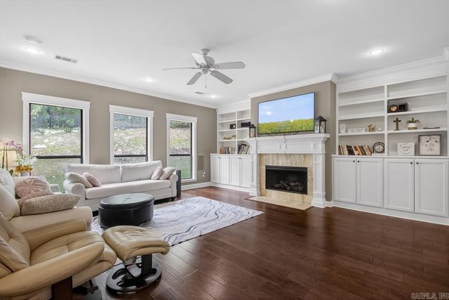 13808 Foxfield Lane, Little Rock, AR 72211