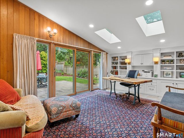 36 Bainton Road, West Hartford, CT 06117