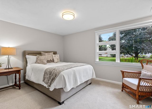 36 Bainton Road, West Hartford, CT 06117
