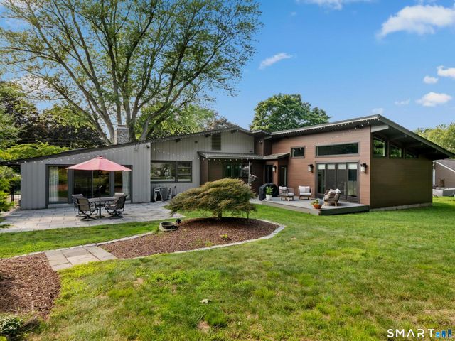 36 Bainton Road, West Hartford, CT 06117