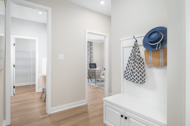1113 Hamlet Dr, Murfreesboro, TN 37128