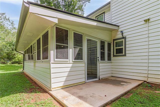 5070 Hudson Road, Loganville, GA 30052