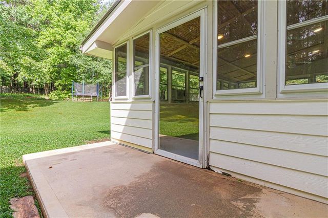 5070 Hudson Road, Loganville, GA 30052