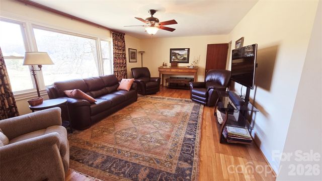 53 Dewees Drive, Sylva, NC 28779