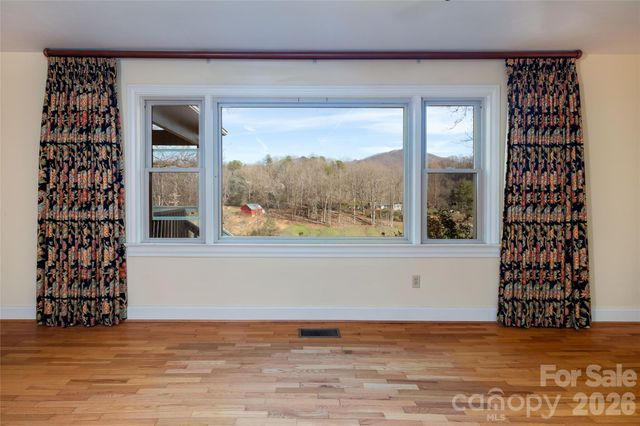 53 Dewees Drive, Sylva, NC 28779
