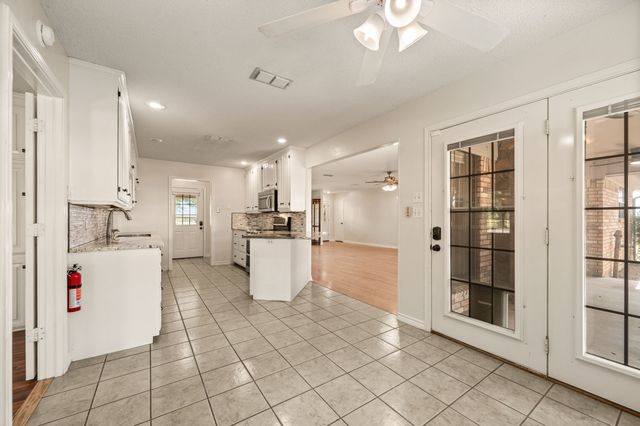 812 VZ COUNTY ROAD 3424, Wills Point, TX 75169